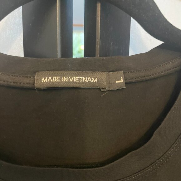 Vietnam Hanoi Train Street T-Shirt - Large - Picture 3 of 4